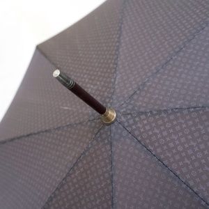 Louis Vuitton Umbrellas for Women - Poshmark